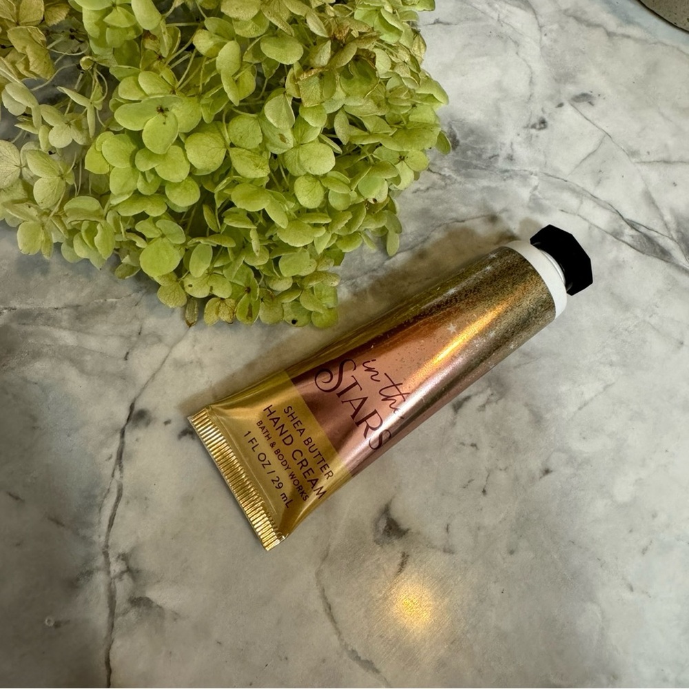 Bath & Body Works Gold Shimmer Shea Butter Hand Cream